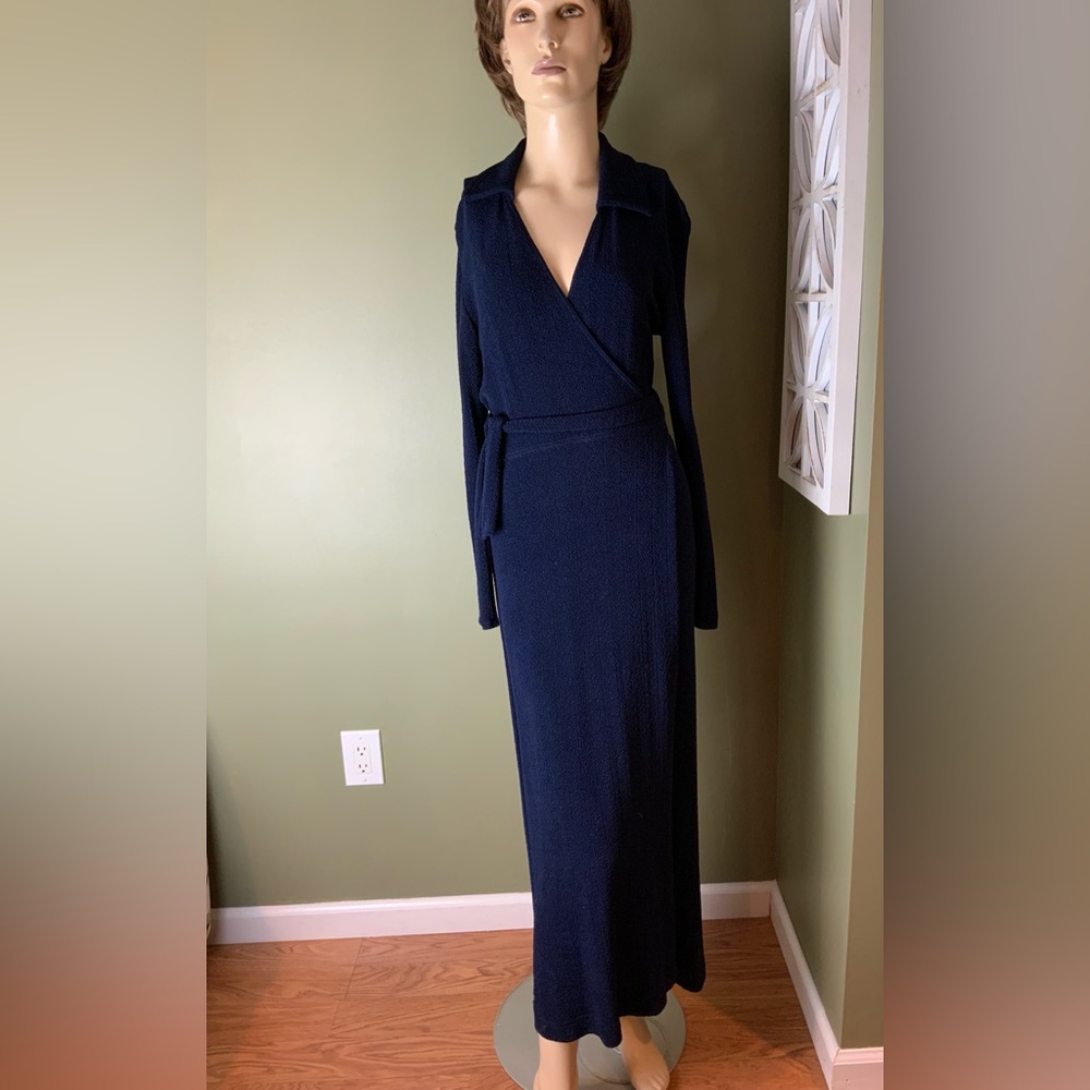 Jeffrey & Dara vintage Elegant Navy Wrap Dress size 6